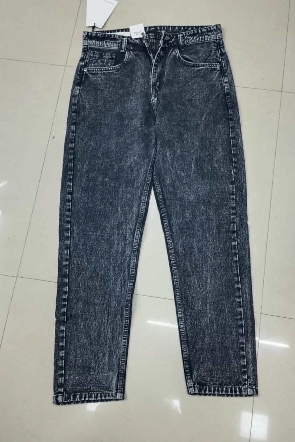 Men's Casual Mom Fit Denim Jeans (Sizes 30 - 36)