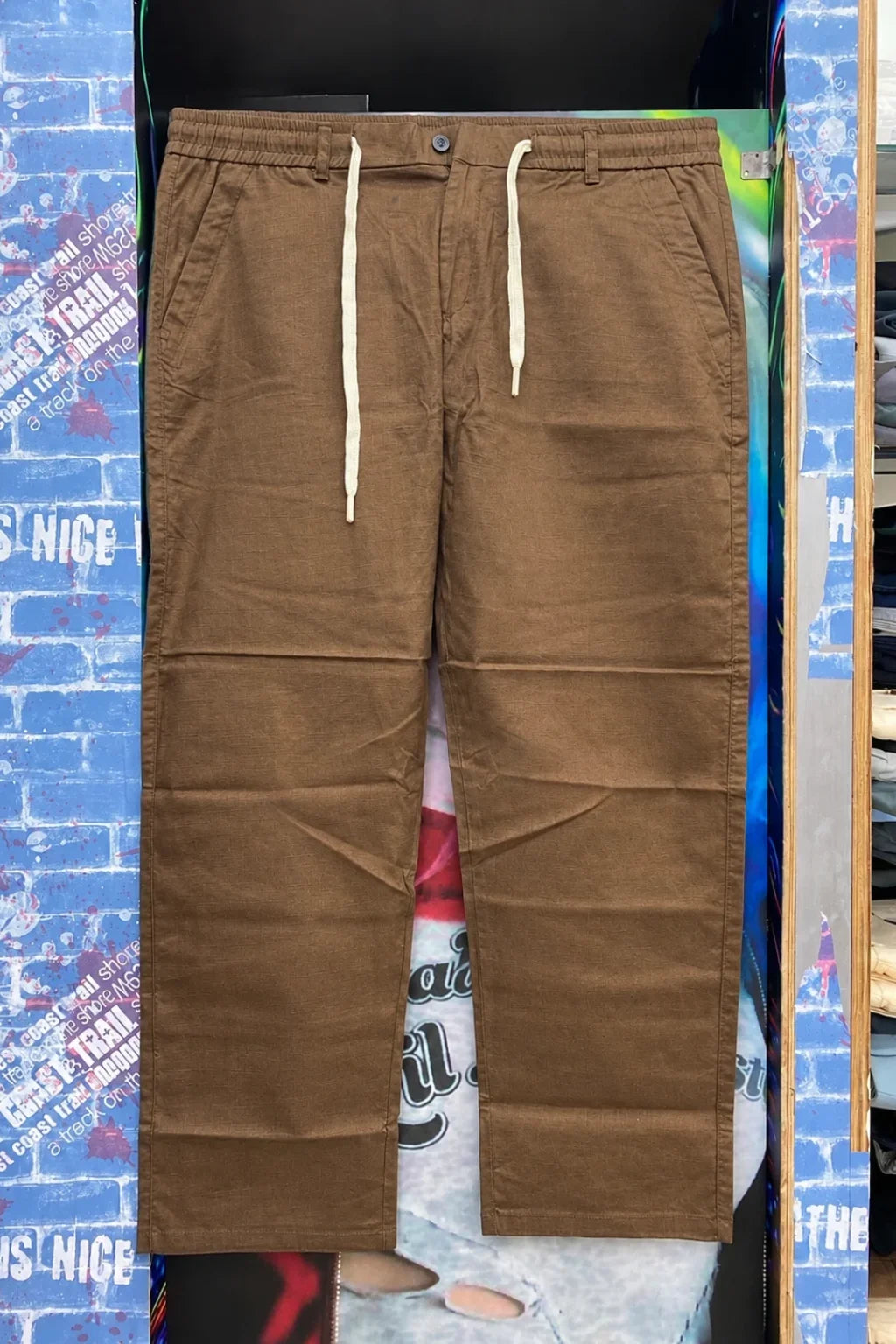 Men's linen baggy pants with drawstring in Carbon color variant by The Brand Spot