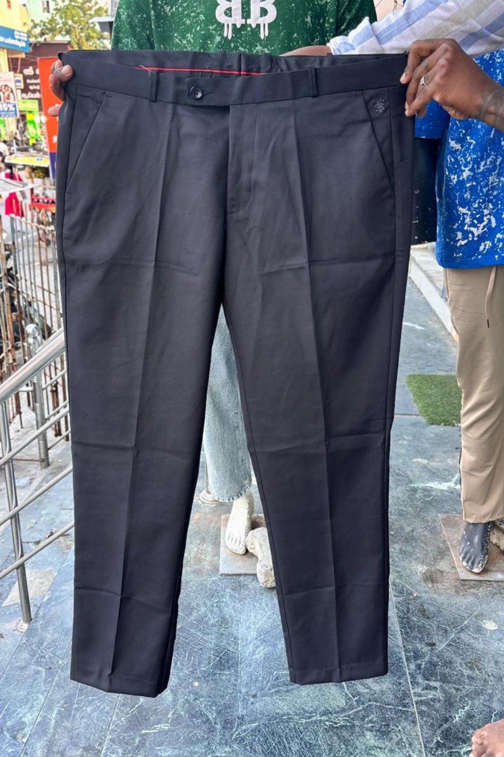 Men's deep navy plus size polo fit stretch casual pants in sizes 40 to 48 by TheBrandSpot